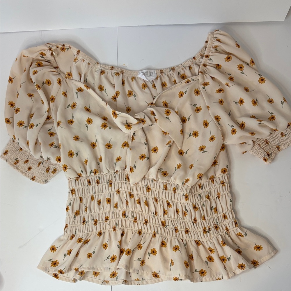 Sienna Sky Floral Puff Sleeve Blouse in Cream and Yellow